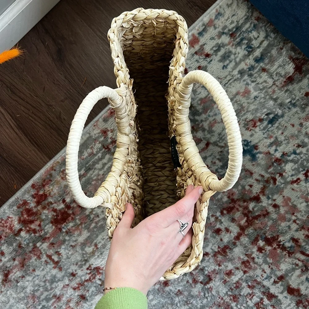 Rattan style tote - Picture 3 of 6